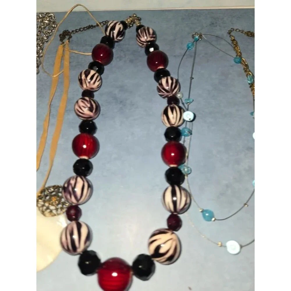 Costume Necklace Jewelry Lot of 6 (SG-20)